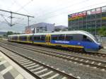 Eine Nordwestbahn nach Paderborn steht hier am 19.08.2013 im Bielefelder Hbf am 19.08.2013.