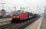 187 140 schleppte am 02.02.19 einen gemischten Güterzug durch Bitterfeld Richtung Dessau.