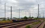 275 120 der RBB rangierte am 14.07.19 mit mehreren Schwerlastwagen in Bitterfeld.