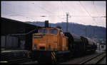 346326, bezeichnet als Recke 27, rangiert hier am 21.3.1992 im Bahnhof Blankenburg.