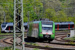 Im Bild der Elektrotriebzug 422 034-9, welcher hier - als S1 unterwegs - Ende April 2026 auf dem Weg zum Hauptbahnhof Bochum ist.