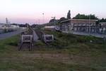 Bahnhof Borken (Westf.) mit NWB Talent VT 643 345, 25.05.2017, 21:32 Uhr.