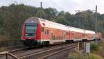 Eine RB nach Lichtenfels verlässt am 23.10.10 den Bahnhof Breternitz.