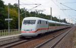Ein ICE 1 fuhr am 26.08.12 als ICE 919 durch Burgkemnitz Richtung Halle(S).