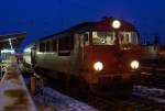 Die polnische Diesellok SU 46-011 hat den EC 340 bis Cottbus gebracht und bernimmt jetzt die RB 5895 nach Zagan mit nur einem Wagen. Cottbus den 02.02.2009