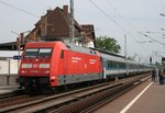 101 008 mit EC 173 (Hamburg-Altona–Budapest Keleti-pu) am 27.05.2016 in Doberlug-Kirchhain