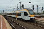 429 008-6 verlässt am 18.8.2017 als RE3 (ERB89880)  Rhein-Emscher-Express  von Hamm(Westf) nach Düsseldorf Hauptbahnhof den Dortmunder Hauptbahnhof.