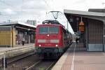 111 120-2 mit dem RE10416 nach Aachen in Dortmund Hbf 3.4.10