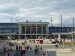 Zu sehen ist der Dortmunder Hbf, von außen fotografiert am 20.08.2013.