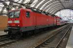143 875 steht am 11.05.2018 mit der S3 nach Tharandt im Dresdener Hauptbahnhof bereit.