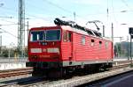 371 201 steht am 27.07.09 im Vorfeld vom Dresdener Hbf und waret auf die Übernahme des EC.