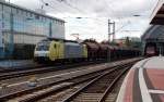 ES 64 F4 - 205 der ITL zieht am 30.09.10 einen Schwenkdachwagen-Ganzzug vorbei am Dresdner Hbf Richtung Bad Schandau.