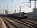 Kleines Highlight war 189 298 ES64 F4 in Nagelneuer ITL beklebung.
Dresden Hauptbahnhof 02.03.11