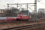 Am 02.04.13 wartet 101 001-6 am Hauptbahnhof Dresden auf die Ankunft des verpteteten EC aus Villach. Sie wird den Zug dann bis Hamburg ziehen.