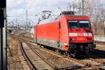 Die 101 070-1 erreichte mit dem EC 175 (Hamburg Altona - Budapest) am 03.03.2015 den Dresdener Hbf auf Gleis 1.