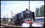 Dresden am 18.5.1996: Um 10.00 Uhr dampft 01118 solo in den Hauptbahnhof.