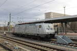 Am 14.02.2024 pausierte die akiem 189 453 (91 51 5170 027-4 PL-DISPO) in Dresden Hbf.