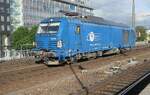 248 042 von der Eisenbahngesellschaft Potsdam f�hrt solo durch Dresden Hbf im Juli 2026.