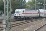 Einfahrt des IC2 von Rostock in den Bahnhof Dresden Hauptbahnhof S�dhalle mit der f�hrenden 147 581 im Juli 2026.