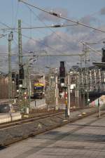 Ein Desiro der Sächsischen Städte-Bahn nach  Königsbrück bei der Ausfahrt aus Dresden Neustadt über das nordwestliche Gleis.