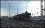 41360 und 41241 mit BDEF Sonderzug am 27.5.1995 um 10.15 Uhr am Bahnsteig in Düren.