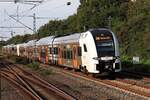  462 031 mit Schwesterfahrzeug als RE1 Hamm - Aachen in D-Unterrath am 03.09.2023