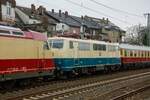 DB 111 001-4 in Düsseldorf Oberbilk, Januar 2024.
