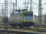 Captrain 186 156-6 rangierte am 24.03.19 in der Nähe des HPs Duisburg-Bissingheim.