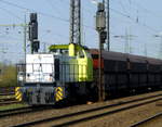 Captrain V 157 [NVR-Nummer: 98 80 0274 108-6 D-CCW] fuhr, mit einem Kohlezug, am HP Duisburg Bissingheim vorbei. Aufgenommen am 07.04.19.