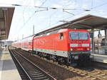 143 238 als Schublok für den RE 3 nach Lutherstadt  Wittenberg über Berlin am 17.