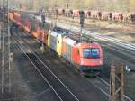 Am 1.April 2009 durchfuhren die RT&S 1216-901 und eine Dispo-Taurus den Bahnhof Elze Richtung Sden.