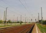 Der Bahnsteig 2 mit Blick in Richtung Sangerhausen, am 21.08.2012 in Erfurt Ost.