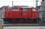RPRS 362 787-4, ex DB V60 87 (Baujahr 1960, Henschel --> von 2010 bis 2013 Railsystems RP GmbH) mit Bauzug im Hbf.