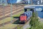 Lok 346 975 bei Rangierarbeiten im Hafen Mukran. - 18.06.2026