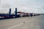 Inzwischen auch schon Geschichte: die Autoverladung im August 2000 im Fhrhafen Mukran.