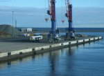 Von der Mukraner Fussgngerbrcke fotografierte ich,am 01.Oktober 2013,diesen VELARO-RUS-Mittelwagen der im Hafen stand.Obwohl die Auslieferung der VELAROzge lngst abgeschlossen ist,hat man diesen