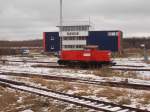 347 975,von Baltic Port Rail Mukran,vor dem Breitspurstellwerk am 07.Februar 2015.Auch 347 096 stand in der Nähe,nur die Dritte:347 079 stand in der Werkstatt.Aufgenommen von einer Straße