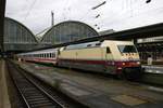 DB Fernverkehr 101 112-1 am 02.02.20 in Frankfurt am Main Hbf mit dem IC2191