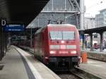 DB Fernverkehr 101 081-8 rückt am 28.01.15 in Frankfurt am Main Hbf nach 