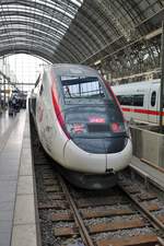 SNCF Alstom TGV Duplex 4716 (310 0032) am 01.12.18 in Frankfurt am Main Hbf 
