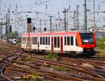 VIAS/Odenwaldbahn Alstom Lint54 VT204 am 11.05.24 in Frankfurt am Main Hbf. Die Fotos wurden per Telezoom vom Bahnsteigende gemacht
