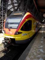 427 043 steht am 20.06.13 in Frankfurt am Main Hbf 