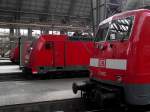 Zwei 146er und eine 111er stehen am 18.02.14 in Frankfurt Hbf 