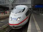 Ein ICE 3 (BR 406) der Niederländischen Eisenbahn in Frankfurt am Main Hbf am 21.11.15