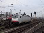 Nederlandse Spoorwegen 186 237 (91 80 6186 237-4 D-NS) am 30.12.15 in Frankfurt am Main Hbf vom Bahnsteig aus fotografiert. Wie ich mitbekommen habe fährt diese Lok Nachtzüge 