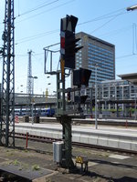 Ein KS Signal am 17.08.16 in Frankfurt am Main Hbf 
