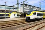 DB Regio Siemens Mireo 463 508-2 und Bombardier Talent2 1442 862 im Bwegt Design am 09.07.23 in Freiburg Hbf