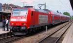 Die ganz neue  Baden Wurttembergische  E 146 110-2 mit RE 31011 (Offenburg Hbf - Basel Bad Bhf) hier beim aufenthalt in Freiburg Hbf am 26. 07 2010.