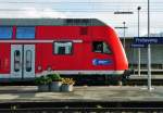 Bahnsteig am Bahnhof Freilassing im  Bahnland Bayern  - 24.04.2012