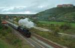 DR 41 1144-9 mit dem Lr 74602 nach Naumburg (Saale) Hbf, bei der Ausfahrt in Freyburg (Unstrut); 04.10.2009